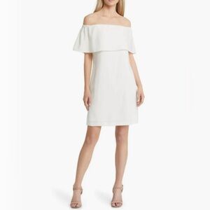 Charles Henry Off the Shoulder Dress in Ivory Size Small